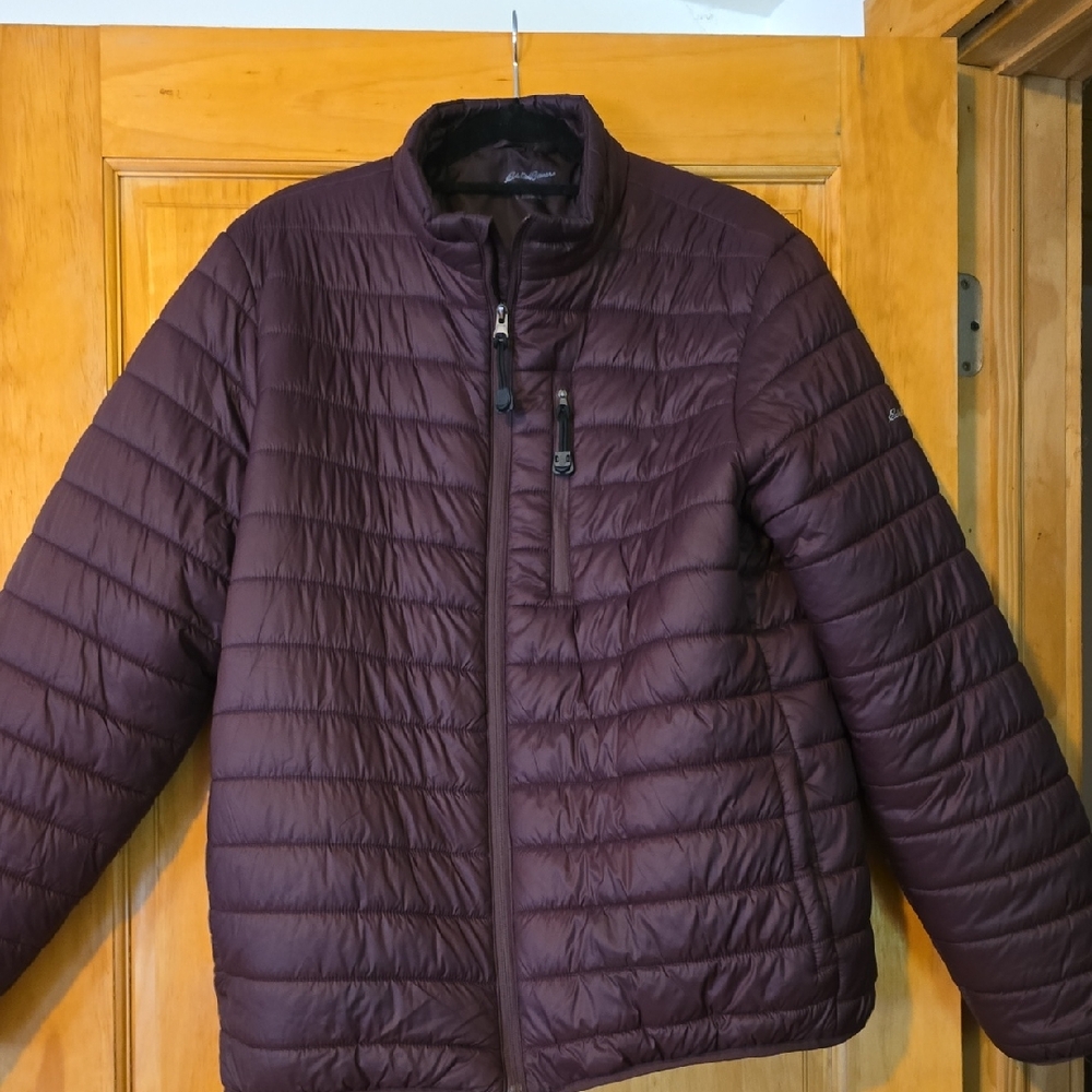 Eddie Bauer Men's Puffer Jacket - Rich Plum